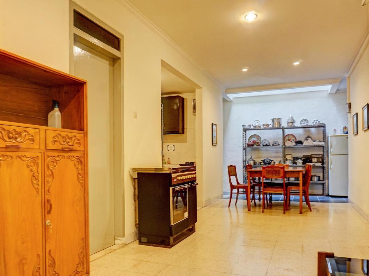 Hôtel Oyo 91658 Luci'S House à Jakarta Extérieur photo